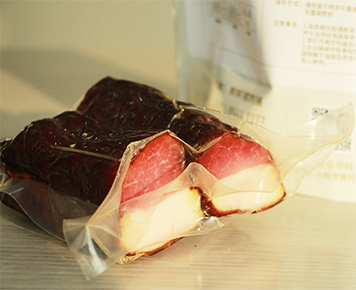 鮮鮮豬臘肉